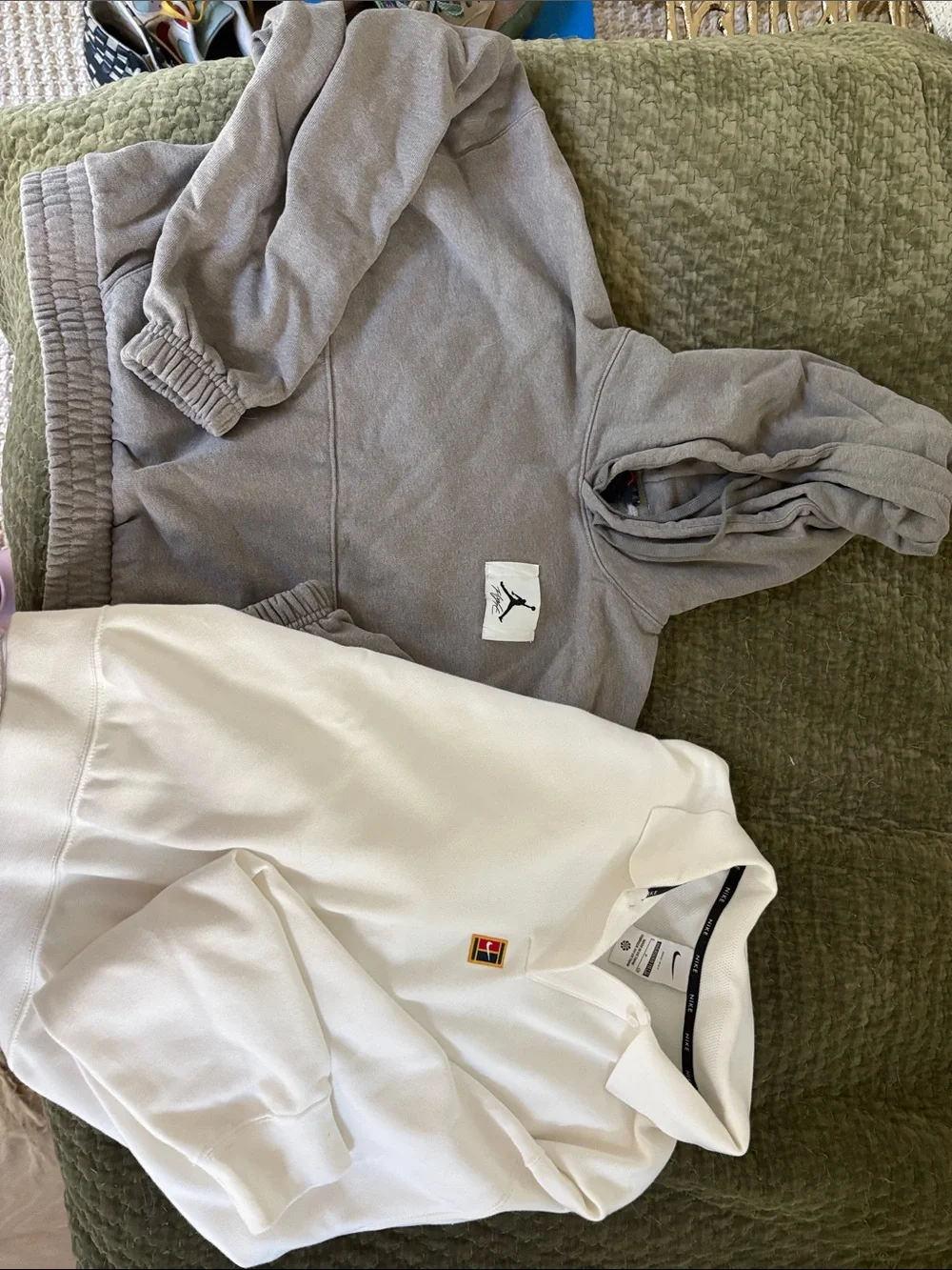 Nike Sweatshirts